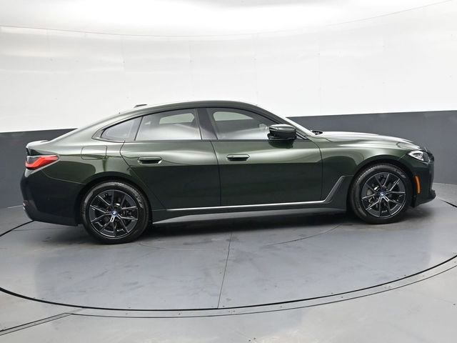 Used 2023 BMW i4 eDrive35 RWD image 3