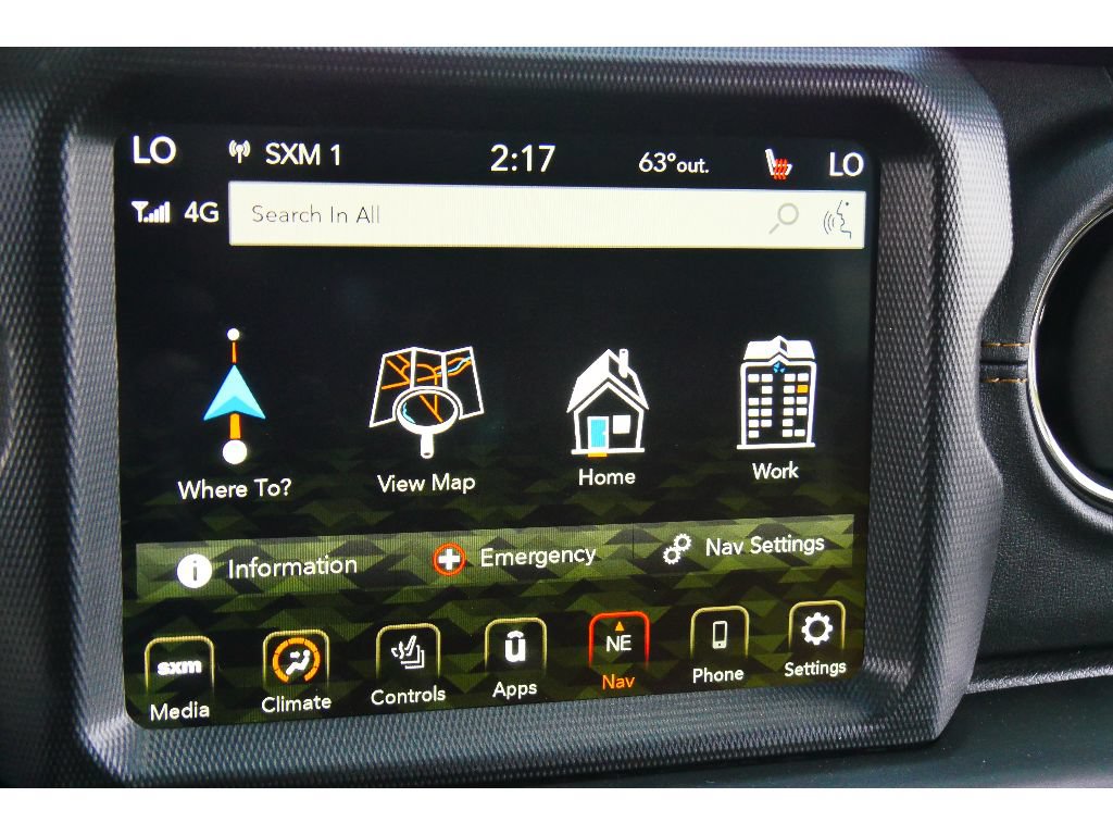 Used 2022 Jeep Wrangler Unlimited Sahara AWD/4WD image 30
