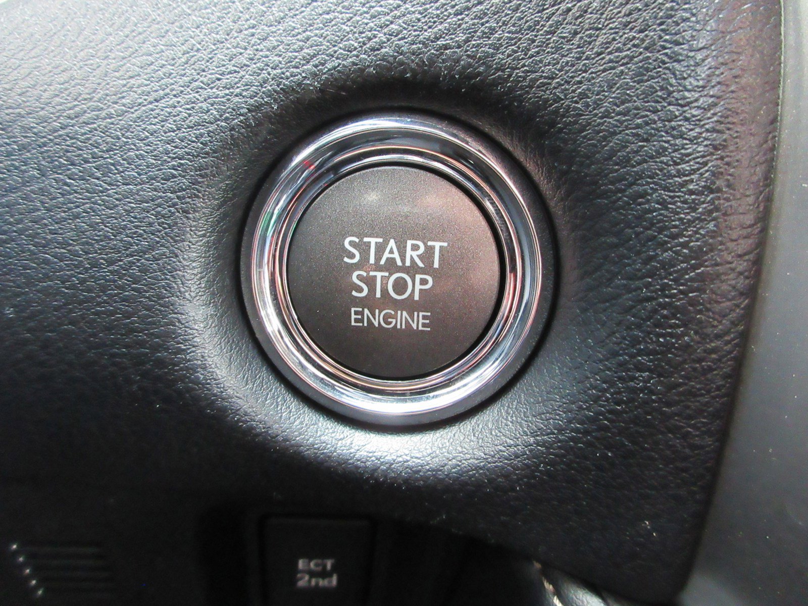 Used 2023 Lexus GX 460 Luxury w/ Sport Design Package AWD/4WD image 40