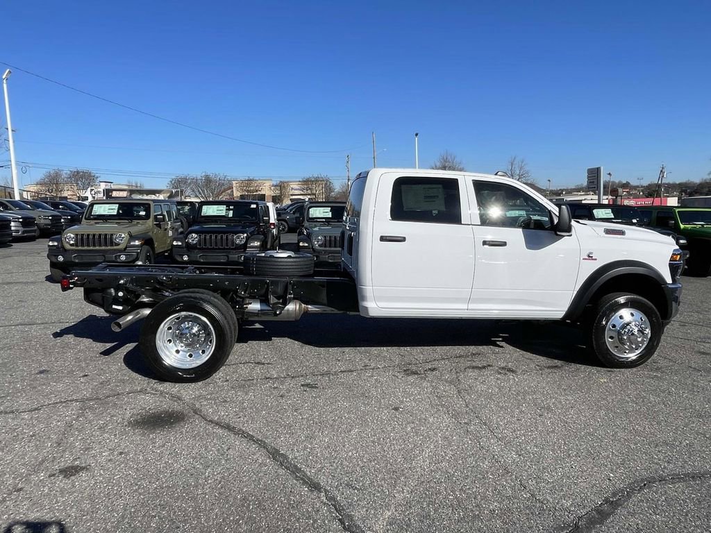 New 2026 RAM 4500 Tradesman w/ Chrome Appearance Group AWD/4WD image 8