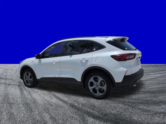 Certified 2025 Ford Escape ST-Line w/ Equipment Group 301A FWD image 6