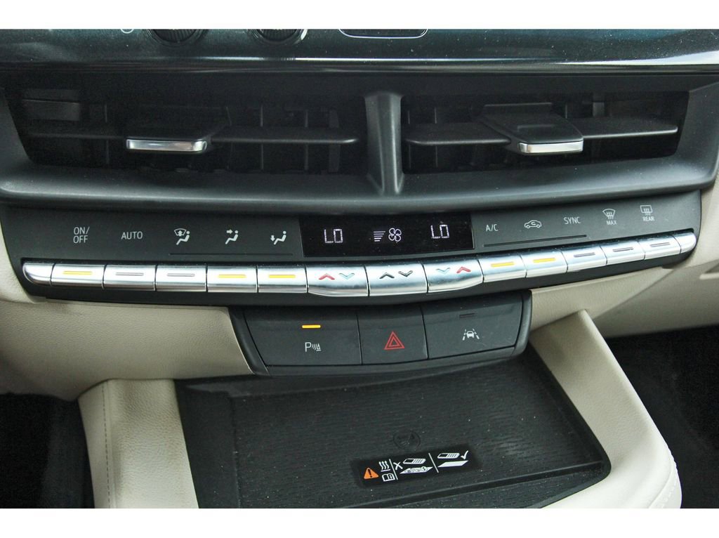 Used 2022 Cadillac CT4 Luxury w/ Sun And Sound Package image 24