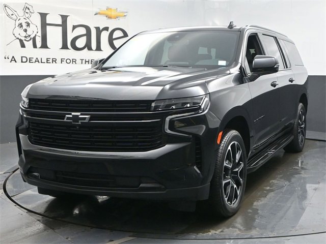 Used 2024 Chevrolet Suburban RST w/ Luxury Package image 7