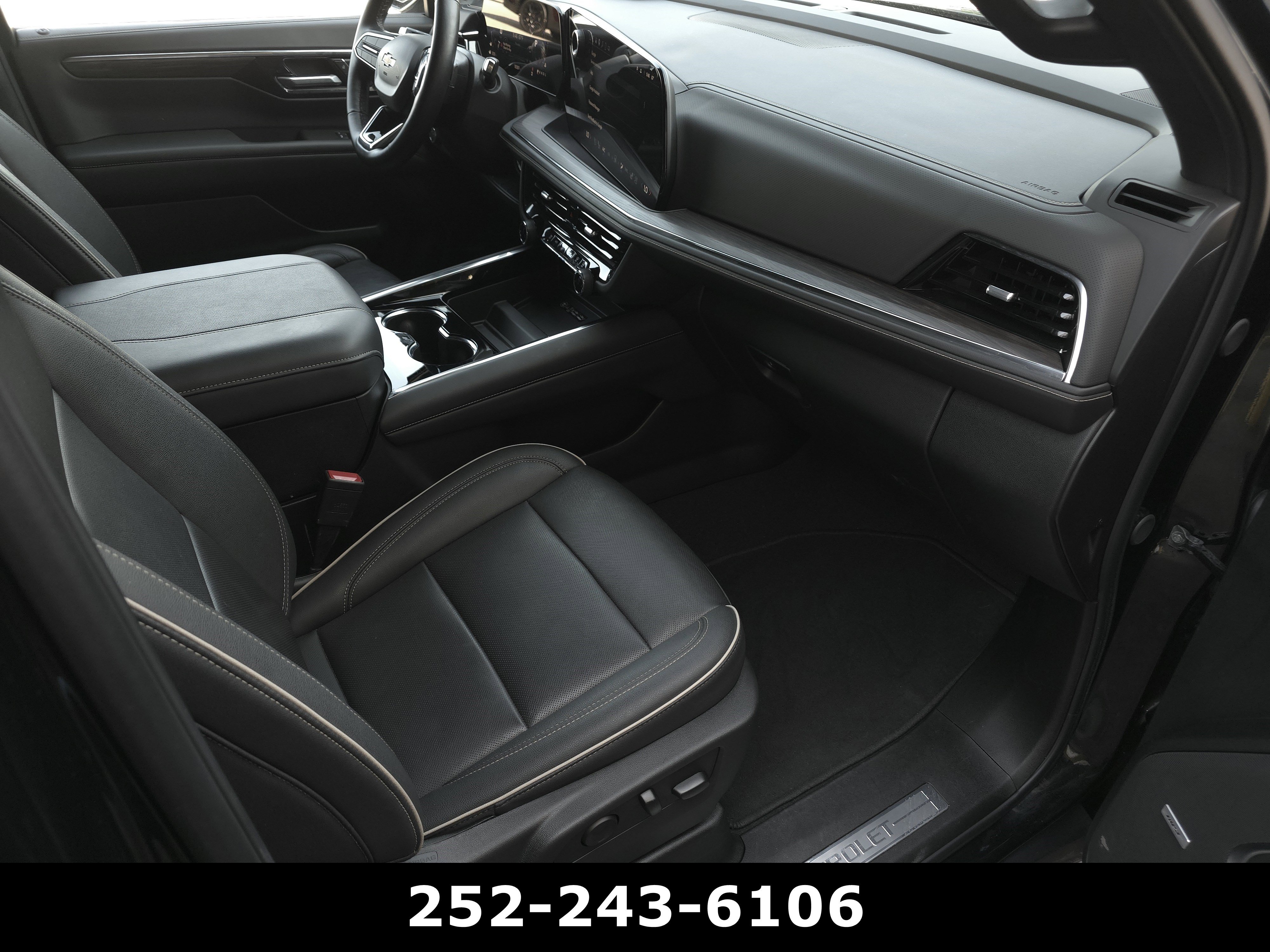 Used 2025 Chevrolet Tahoe Premier RWD image 48