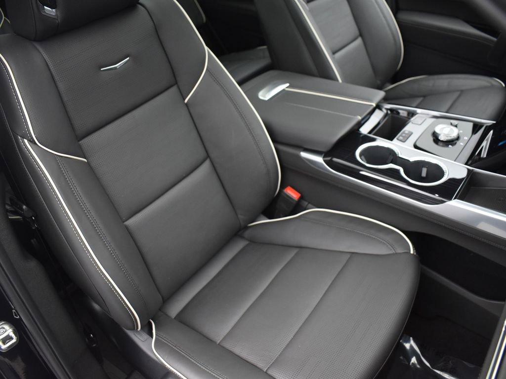 Certified 2026 Cadillac Escalade Sport w/ Touring Package image 38