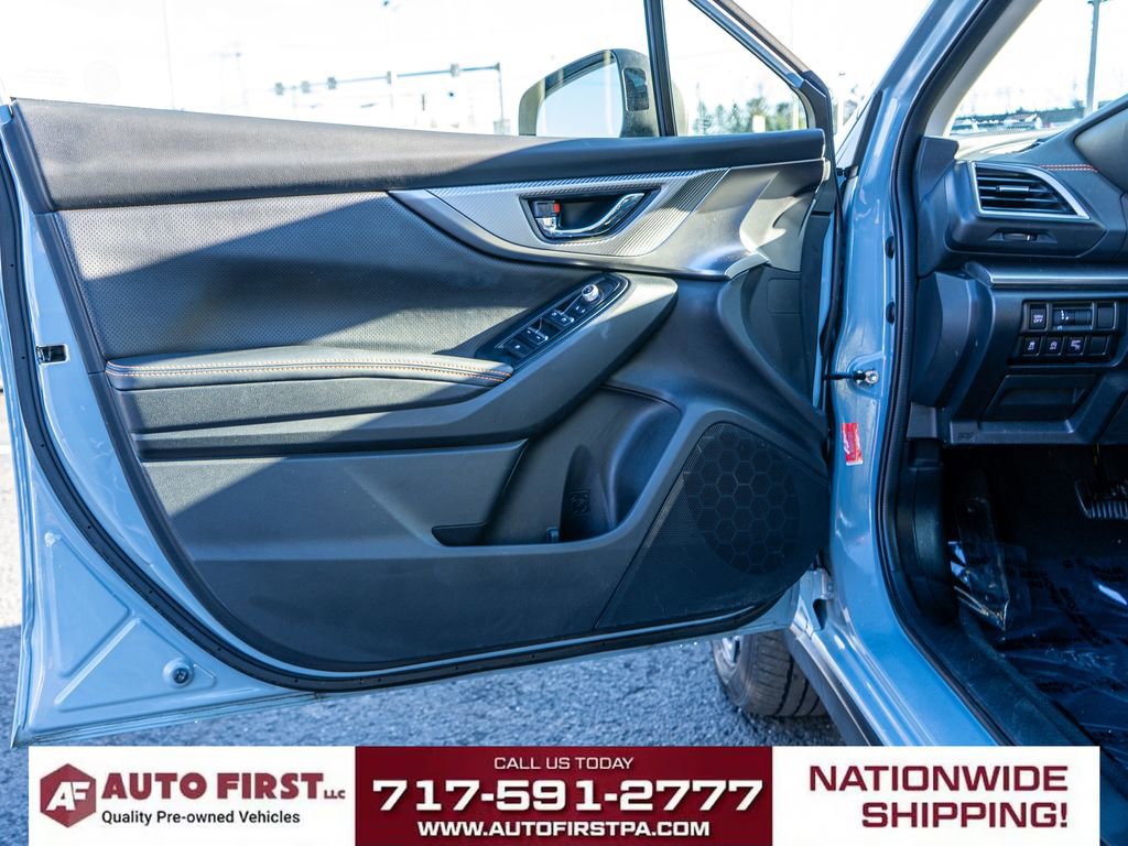 Used 2023 Subaru Crosstrek 2.5i Limited w/ Moonroof Package AWD/4WD image 9