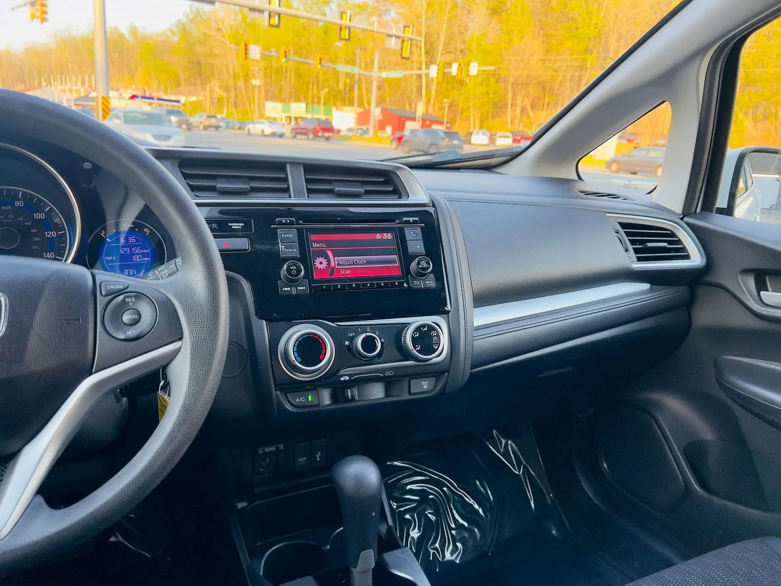 Used 2015 Honda Fit LX image 20