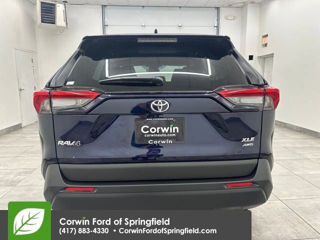 Used 2025 Toyota RAV4 XLE image 4