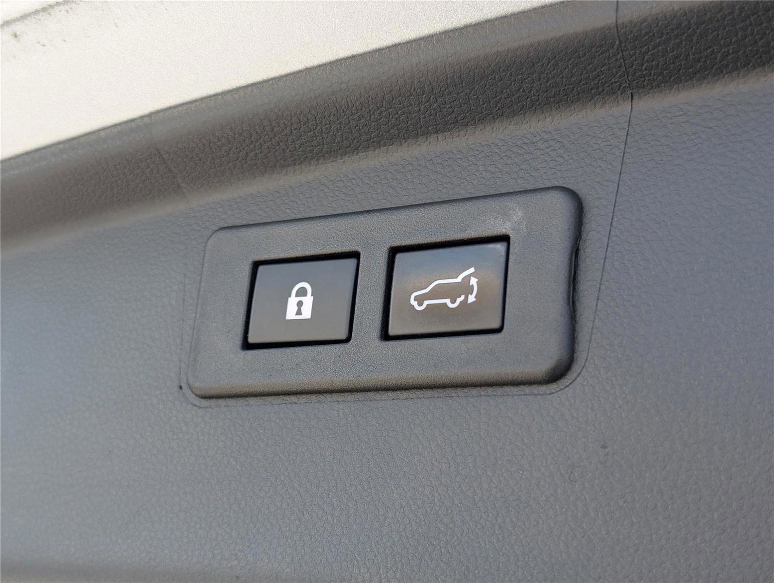 Used 2023 Subaru Outback Onyx Edition AWD/4WD image 15