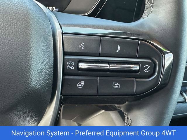 Certified 2025 Chevrolet Colorado LT w/ LT Convenience Package image 9