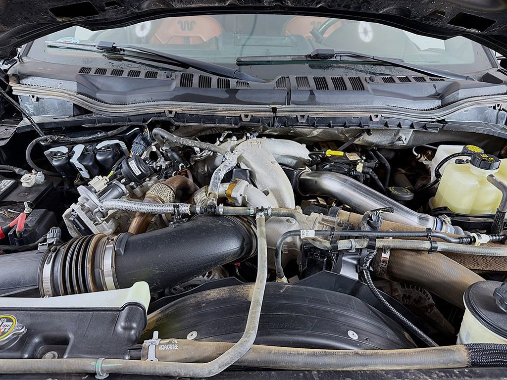 Used 2020 Ford F350 King Ranch w/ Chrome Package image 15