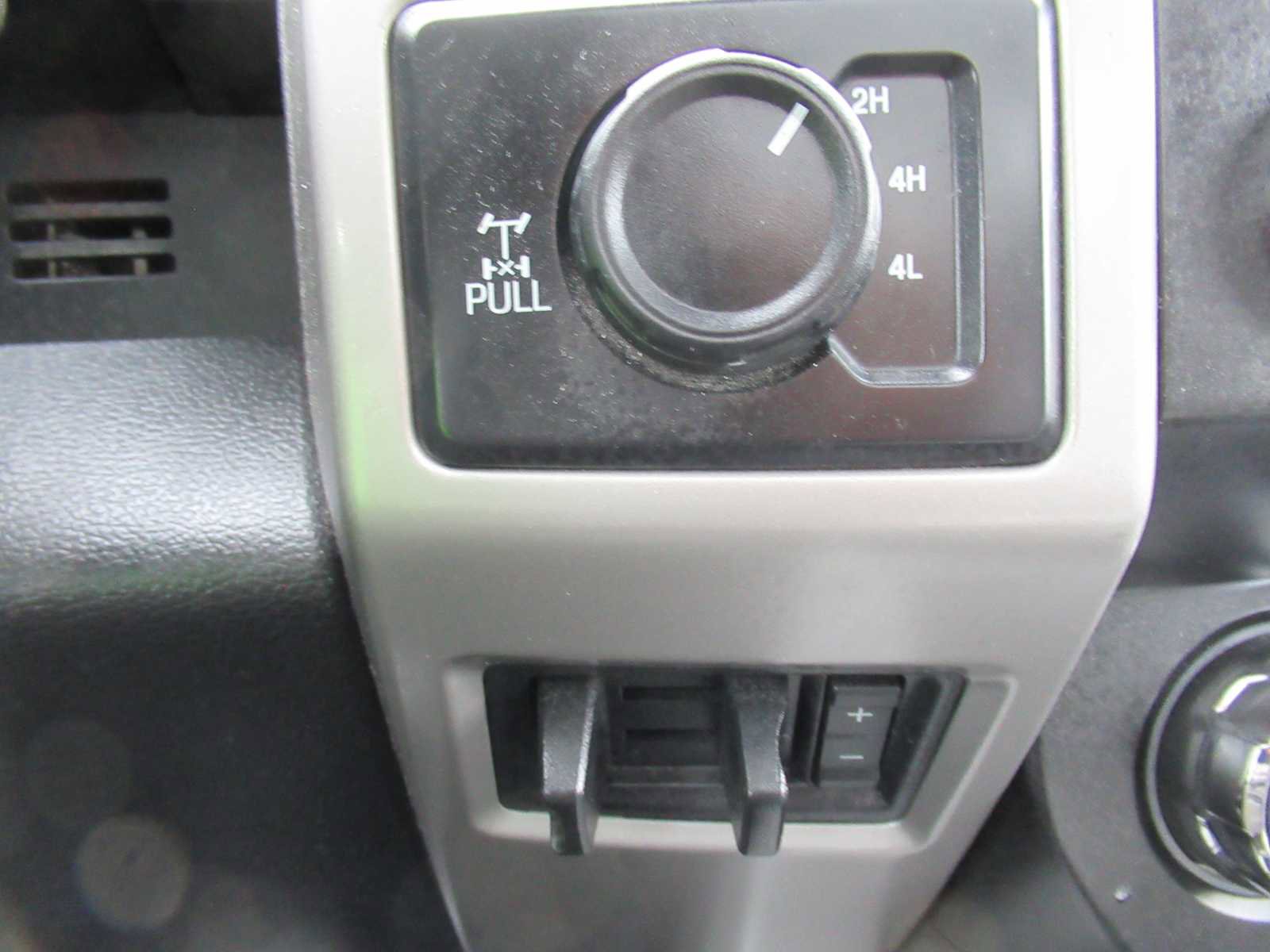 Used 2020 Ford F250 Lariat image 31