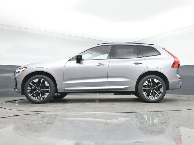 New 2026 Volvo XC60 B5 Plus w/ Protection Package Premier image 42