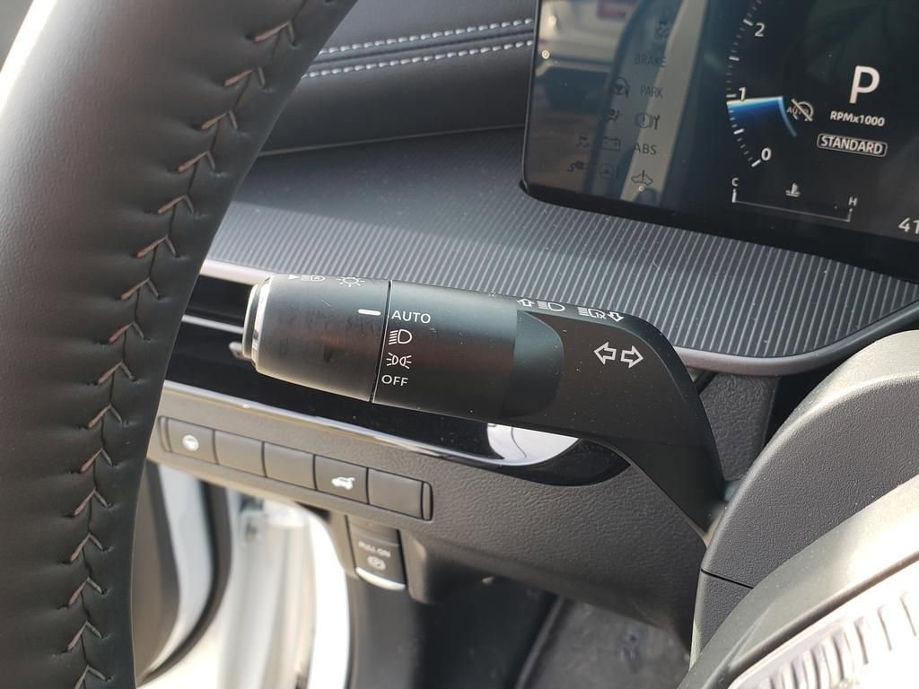 Certified 2025 Nissan Murano SV AWD/4WD image 40