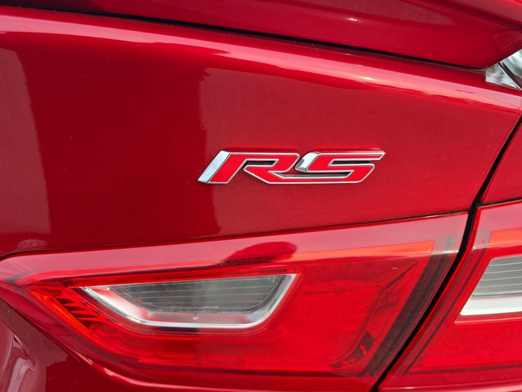 Used 2022 Chevrolet Malibu RS image 31