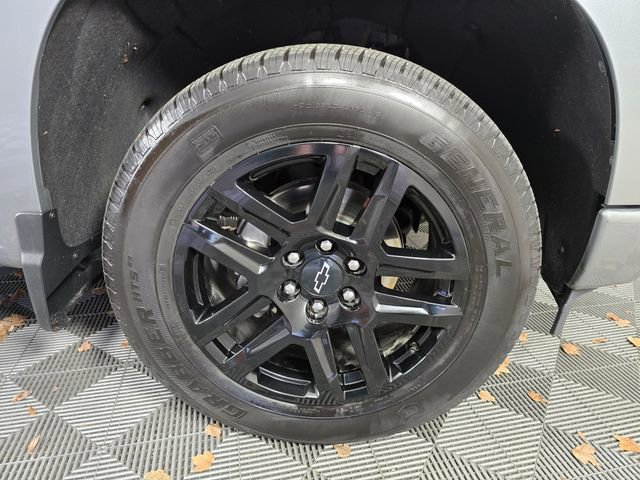 Used 2023 Chevrolet Silverado 1500 RST w/ Rally Edition AWD/4WD image 9