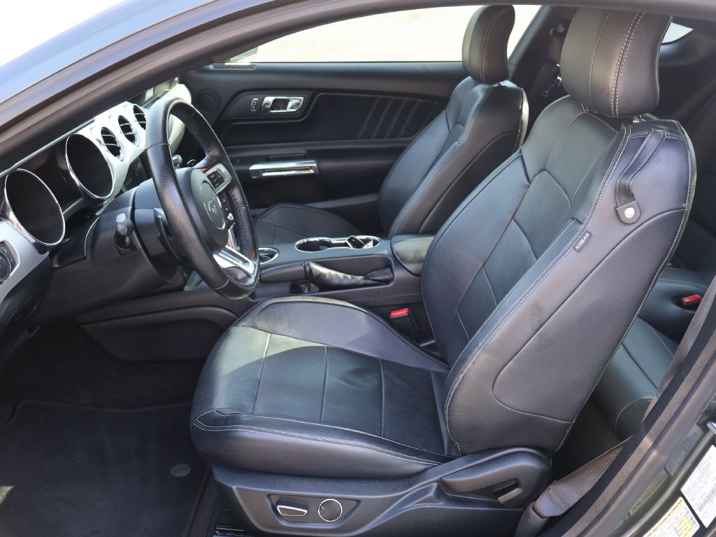 Used 2015 Ford Mustang GT Premium RWD image 16