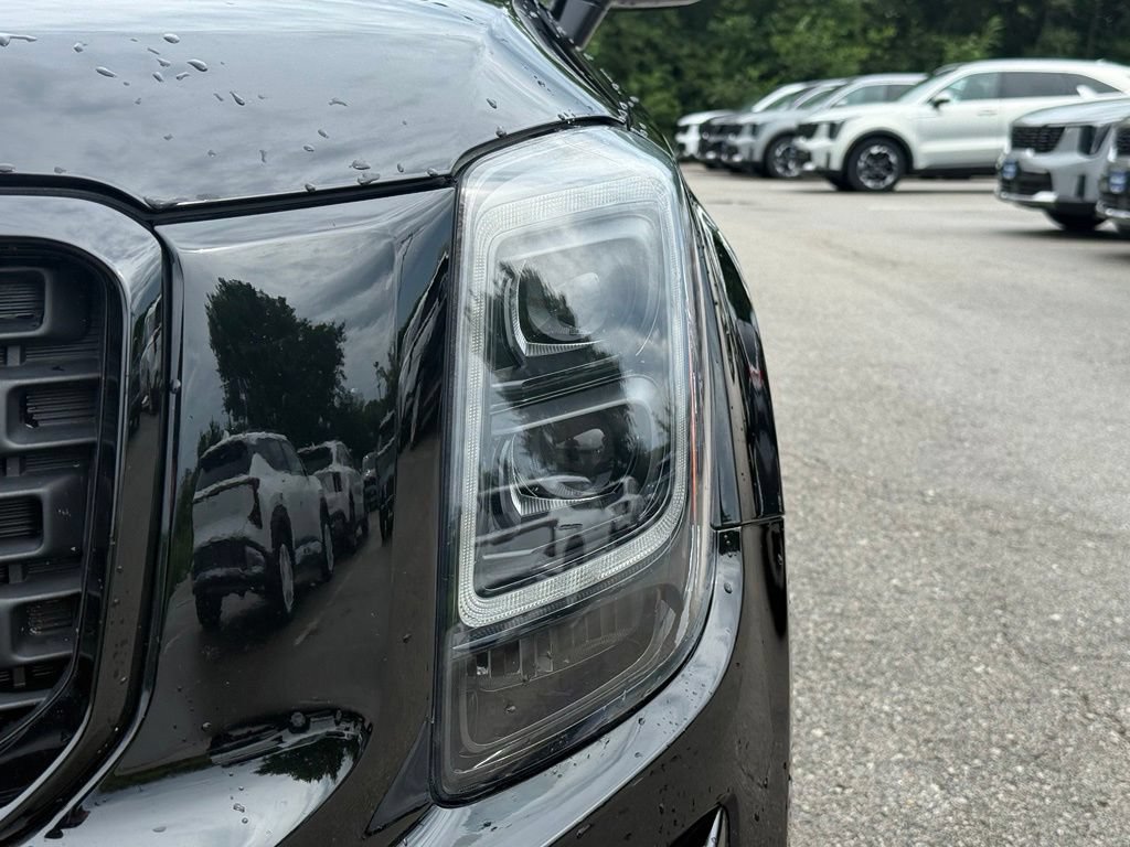 Used 2021 Kia Telluride SX w/ Nightfall Edition Package AWD/4WD image 4