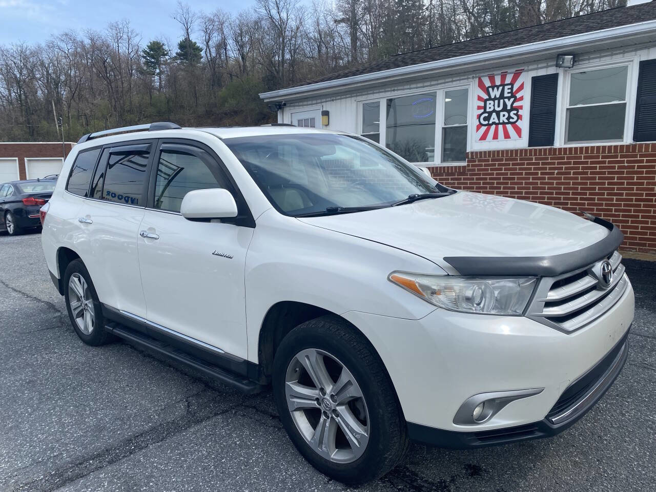 Used 2013 Toyota Highlander Limited image 3