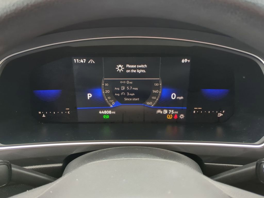 Used 2022 Volkswagen Tiguan S image 23