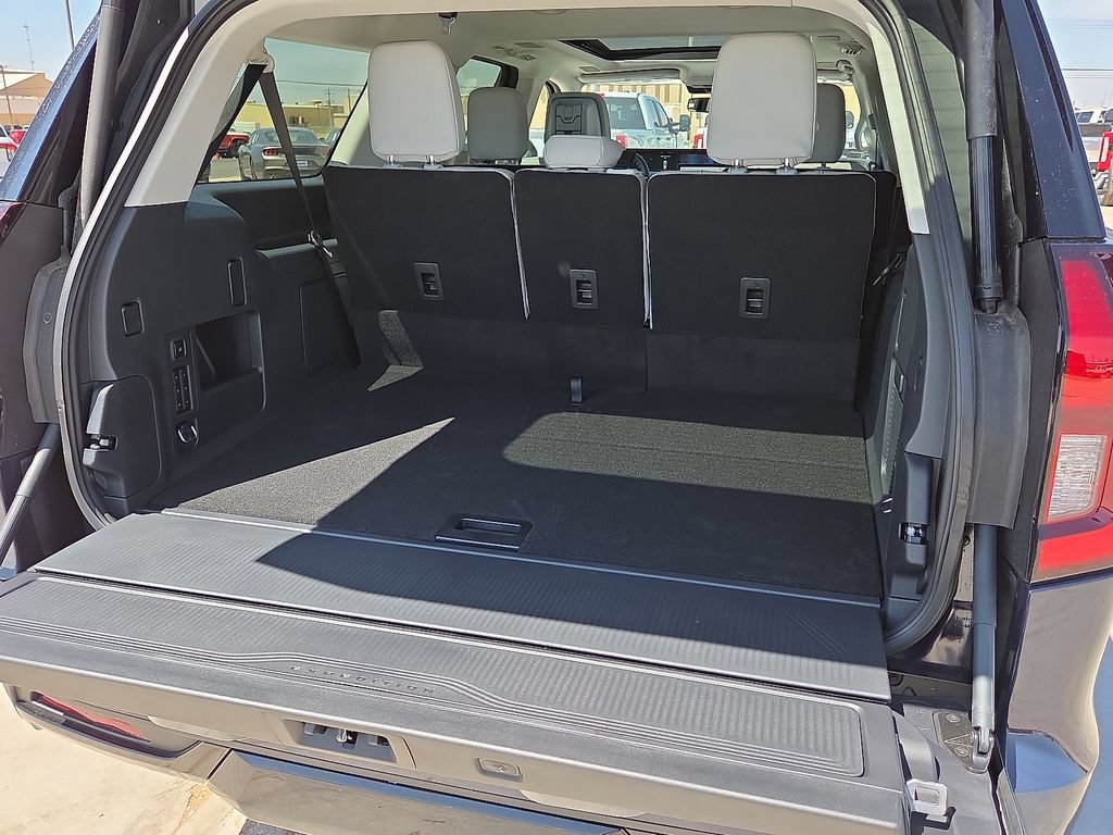 New 2027 Ford Expedition Max Platinum AWD/4WD image 14