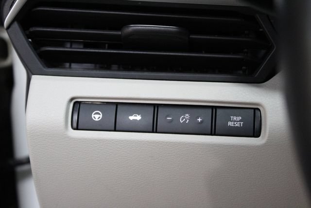 Used 2020 Nissan Altima 2.5 Platinum AWD/4WD image 13