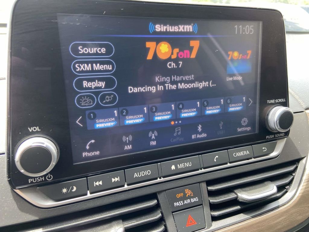 Used 2024 Nissan Altima 2.5 SV FWD image 24