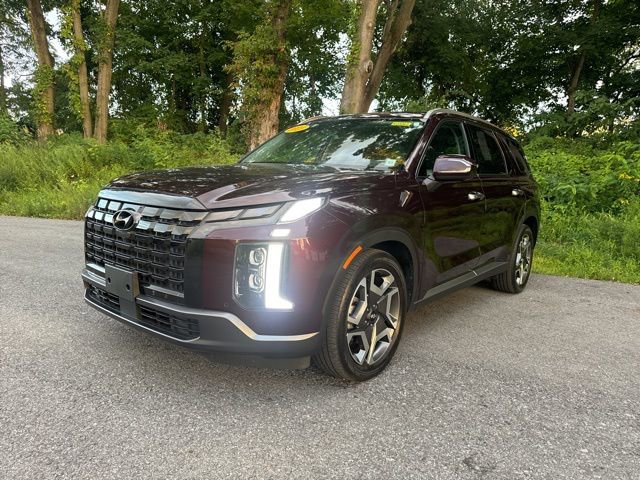 Used 2023 Hyundai Palisade Limited image 3