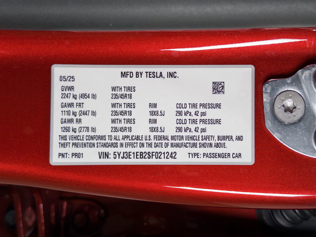Used 2025 Tesla Model 3 Long Range AWD/4WD image 29