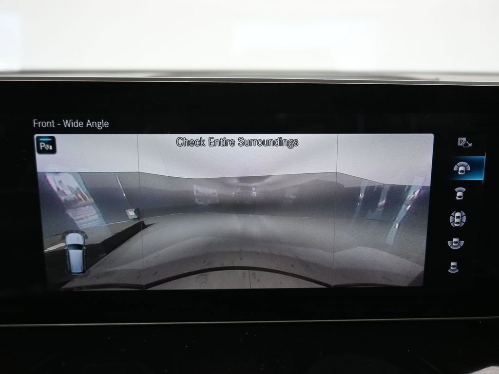 Used 2021 Mercedes-Benz GLB 250 4MATIC w/ Premium Package image 25