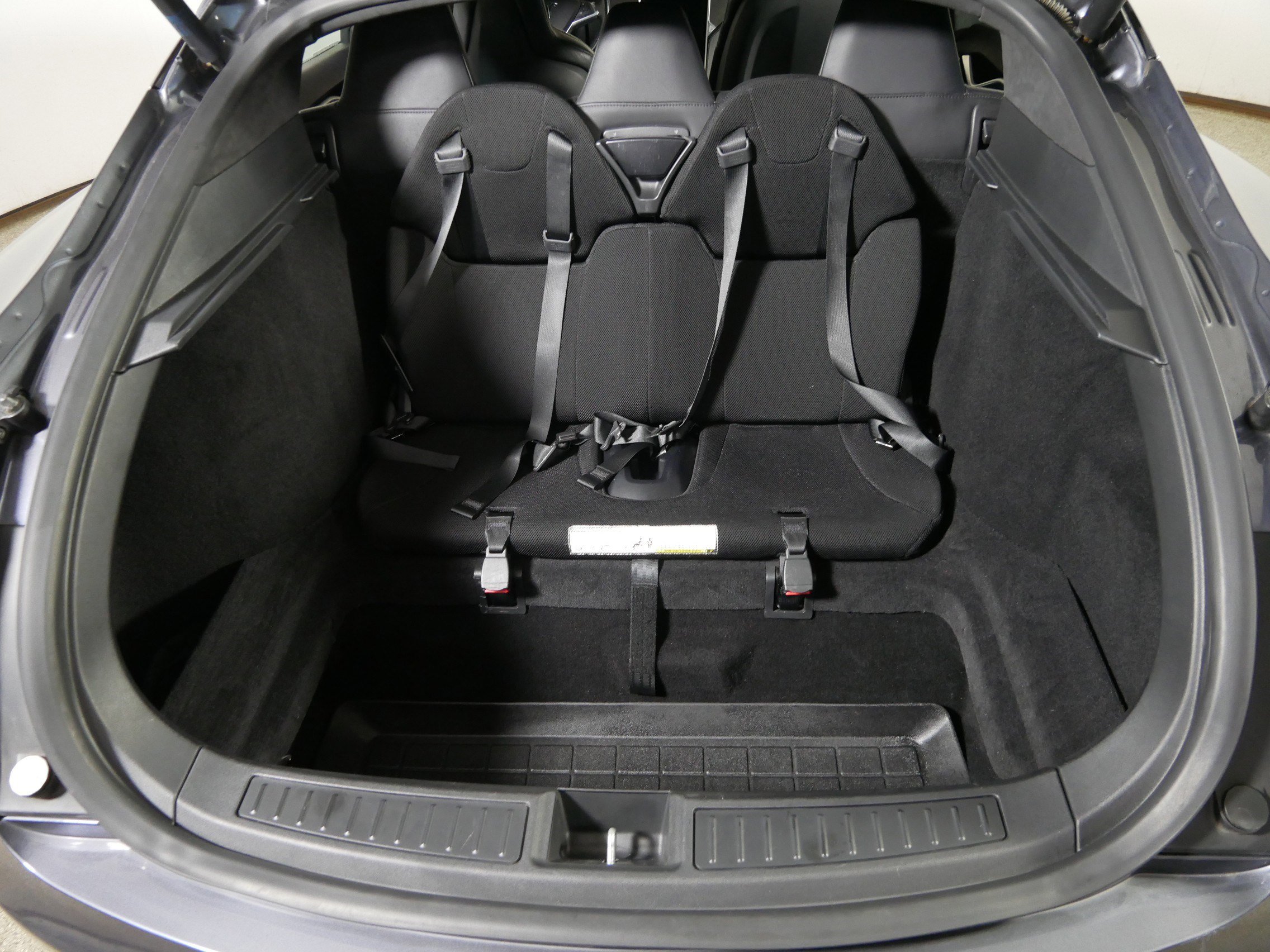 Used 2014 Tesla Model S P85D image 18