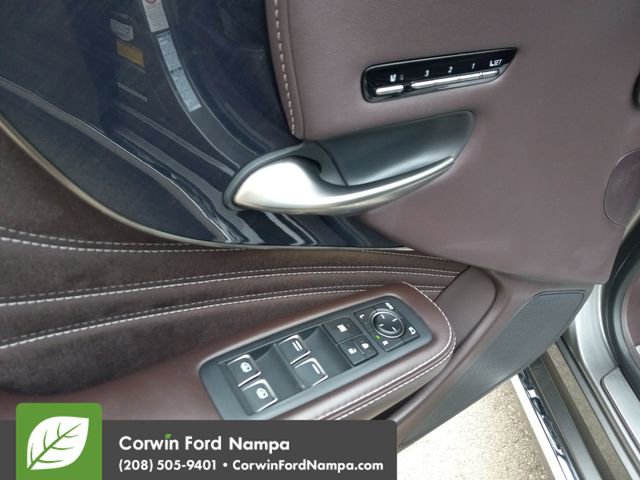 Used 2018 Lexus LS 500 AWD w/ Luxury Package image 11