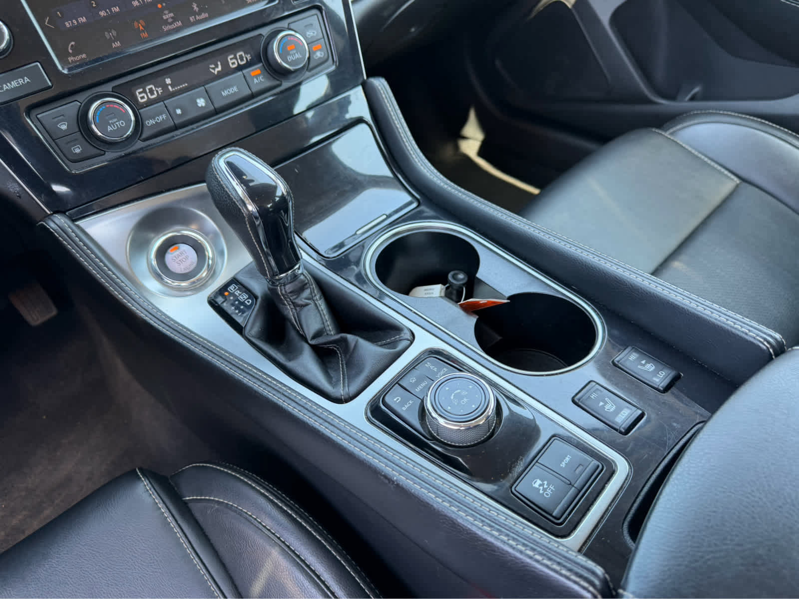 Used 2023 Nissan Maxima SV w/ Floor Mat Group FWD image 18