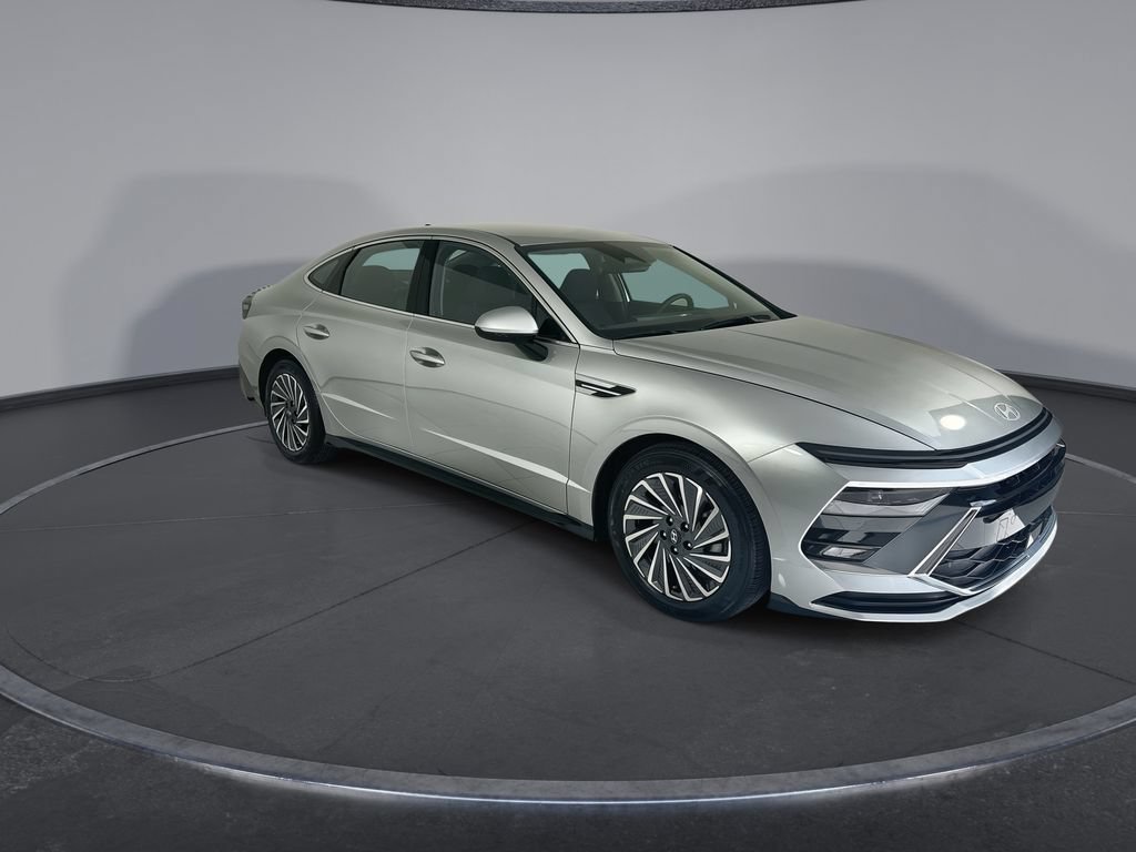 Certified 2025 Hyundai Sonata SEL FWD video 2