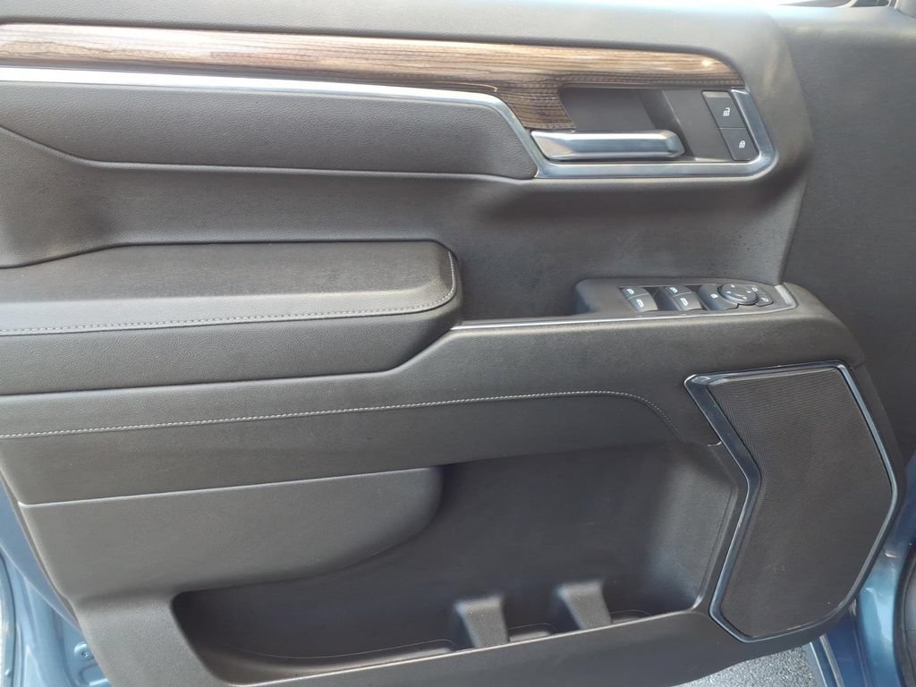 Certified 2024 Chevrolet Silverado 1500 LT AWD/4WD image 16