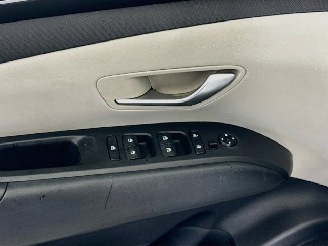 Used 2024 Hyundai Tucson SEL FWD image 23