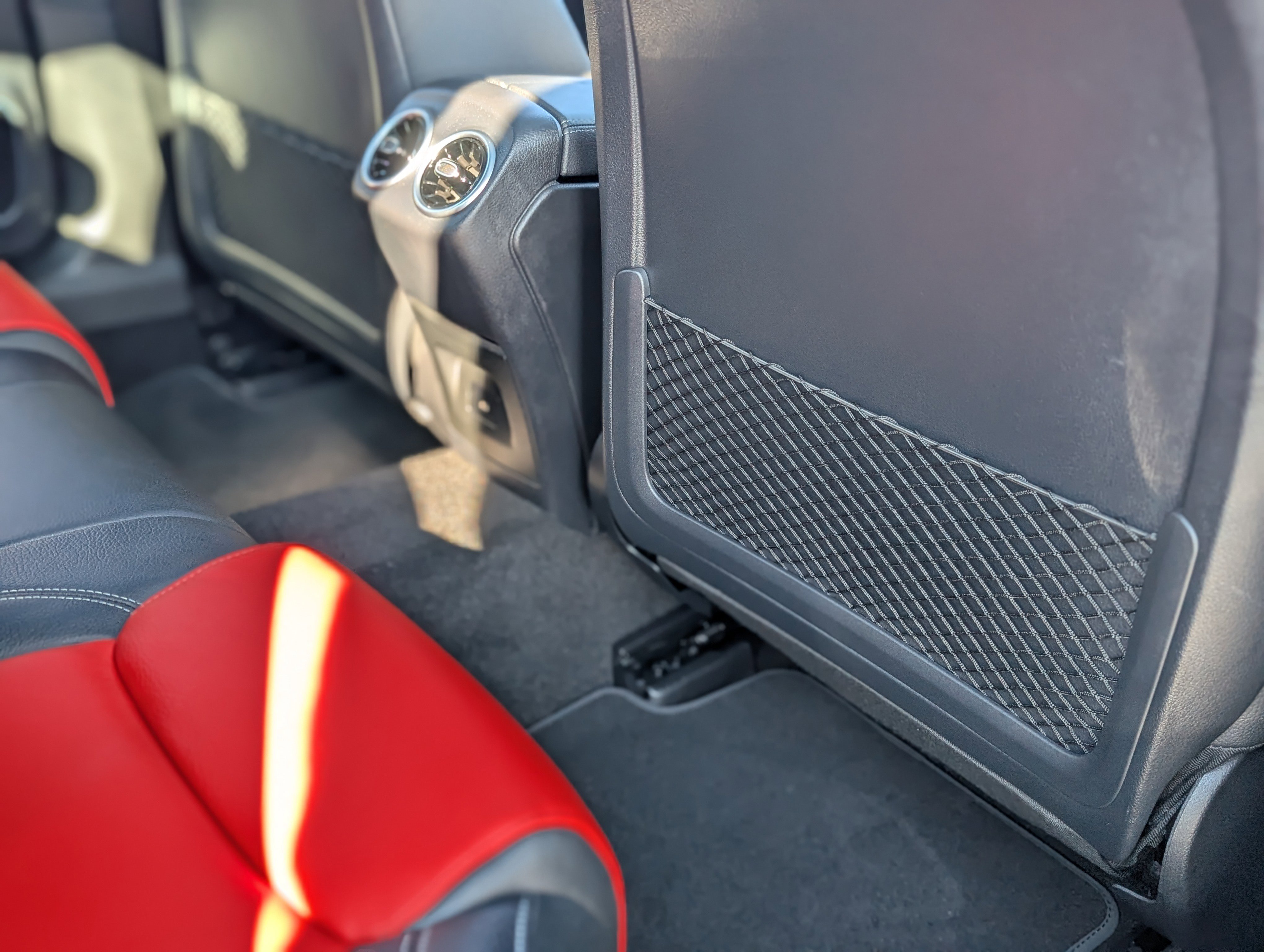 Used 2025 Mercedes-Benz CLA 35 AMG 4MATIC image 58