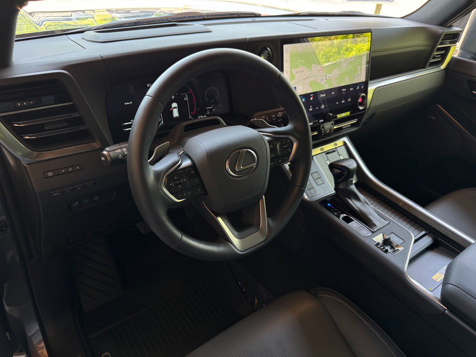 Used 2024 Lexus GX 550 AWD/4WD image 14