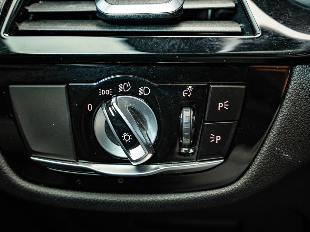 Used 2019 BMW 540i RWD image 26
