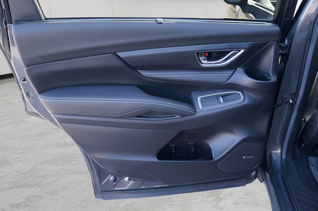 Used 2024 Subaru Ascent Limited w/ Technology Package image 10