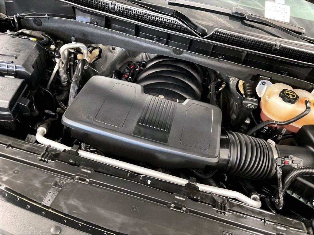 Used 2025 GMC Yukon Denali AWD/4WD image 35