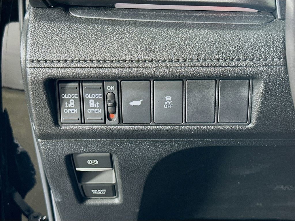 Used 2025 Honda Odyssey Sport-L image 23