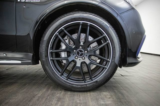 Used 2016 Mercedes-Benz GLE 63 AMG 4MATIC w/ Night Package image 43