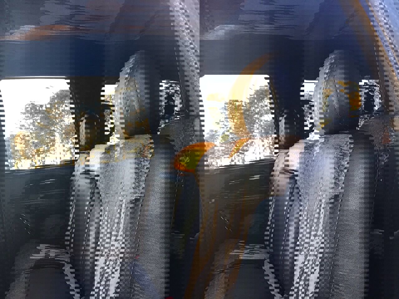 Used 2001 Ford Excursion XLT image 36