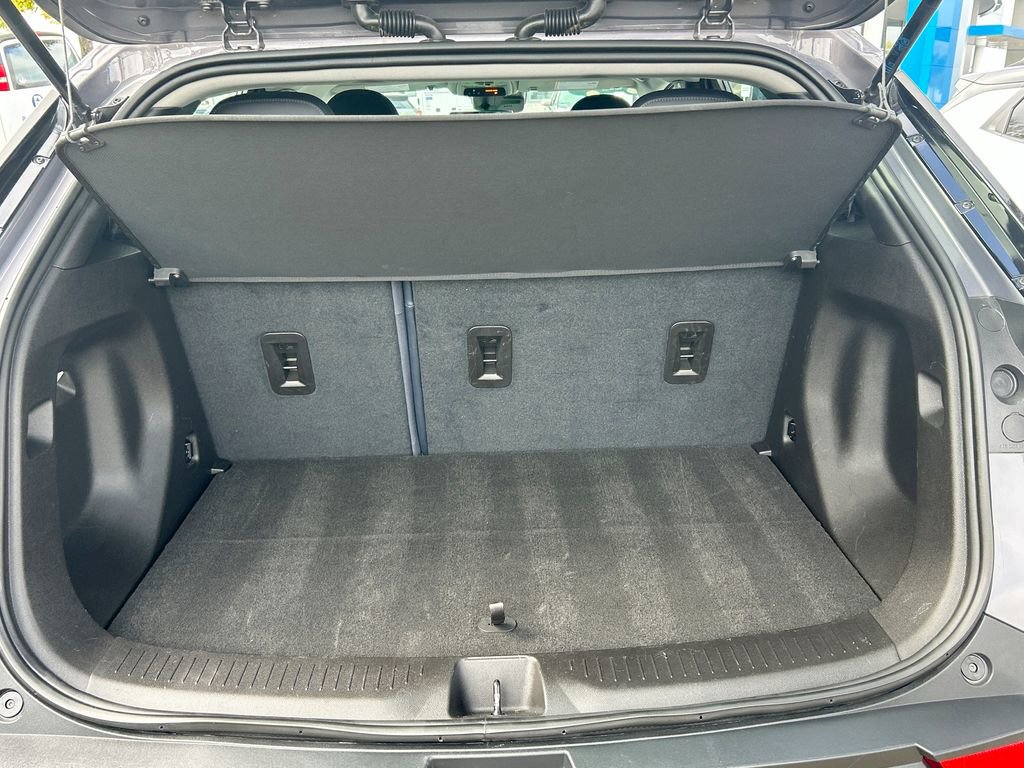 Certified 2023 Chevrolet Bolt EUV Premier w/ Sun & Sound Package image 28