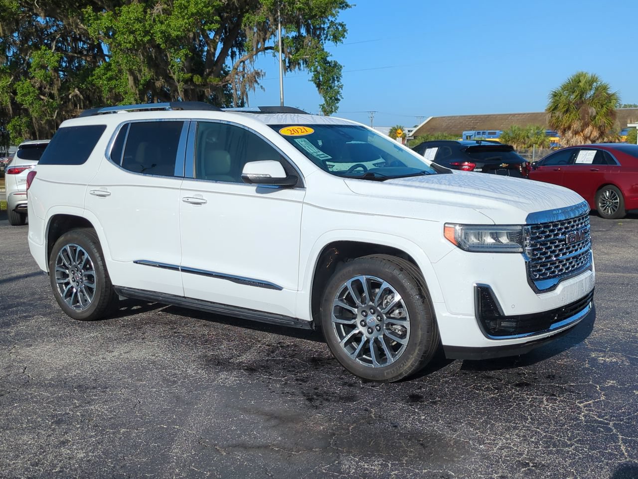 Certified 2021 GMC Acadia Denali w/ Denali Technology Package FWD image 2
