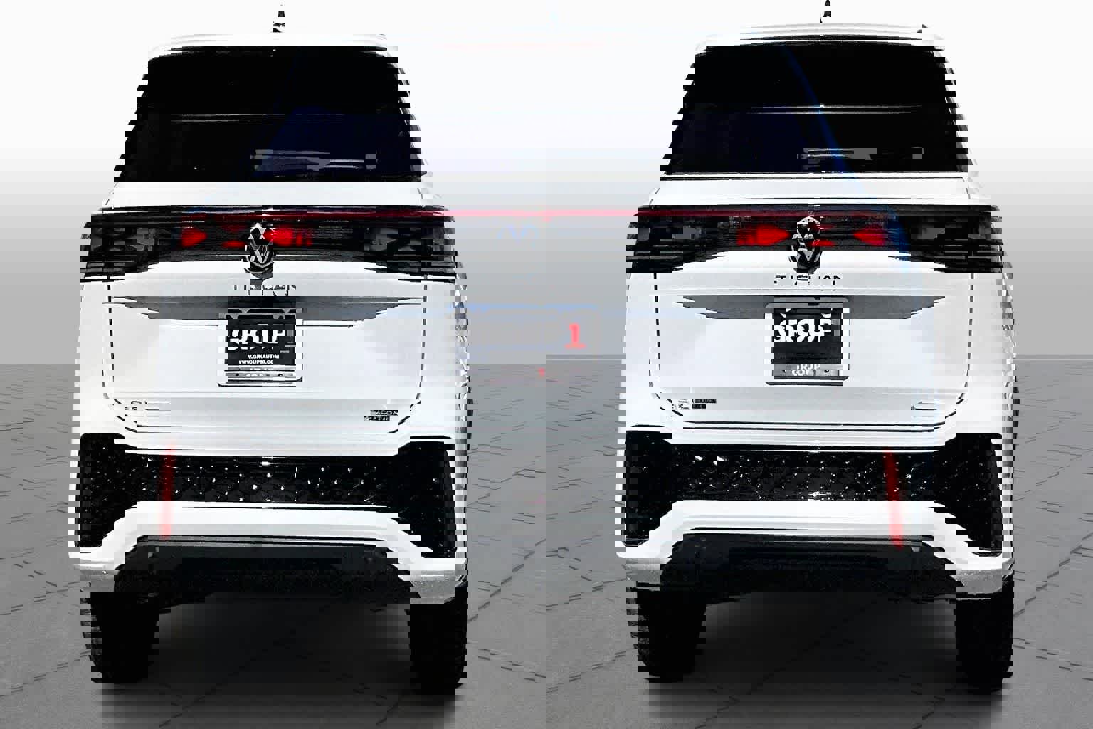 New 2026 Volkswagen Tiguan SEL R-Line image 4