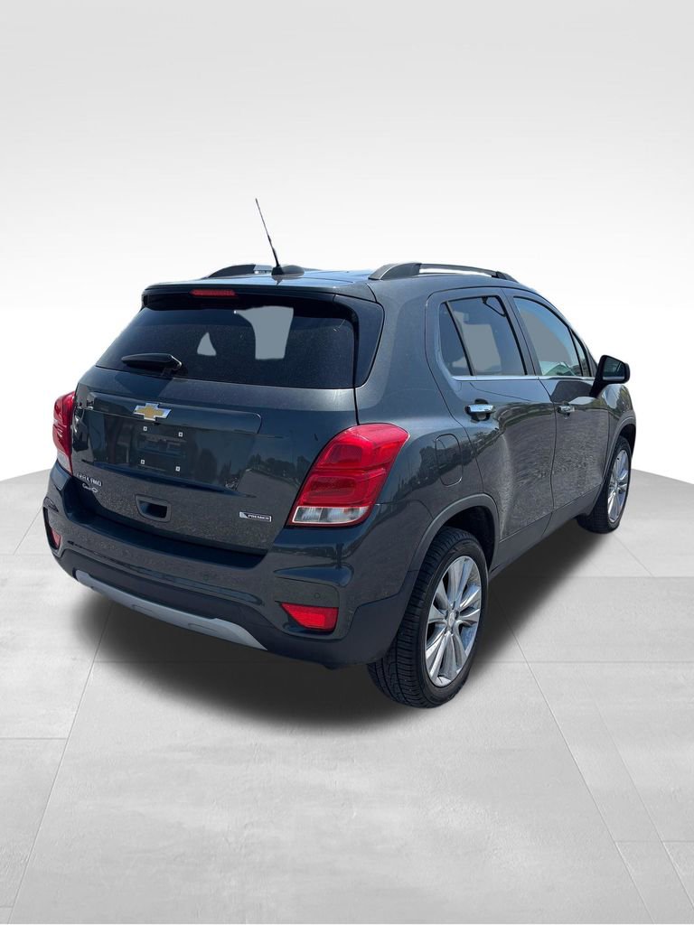 Used 2017 Chevrolet Trax Premier w/ Driver Confidence II Package AWD/4WD image 7