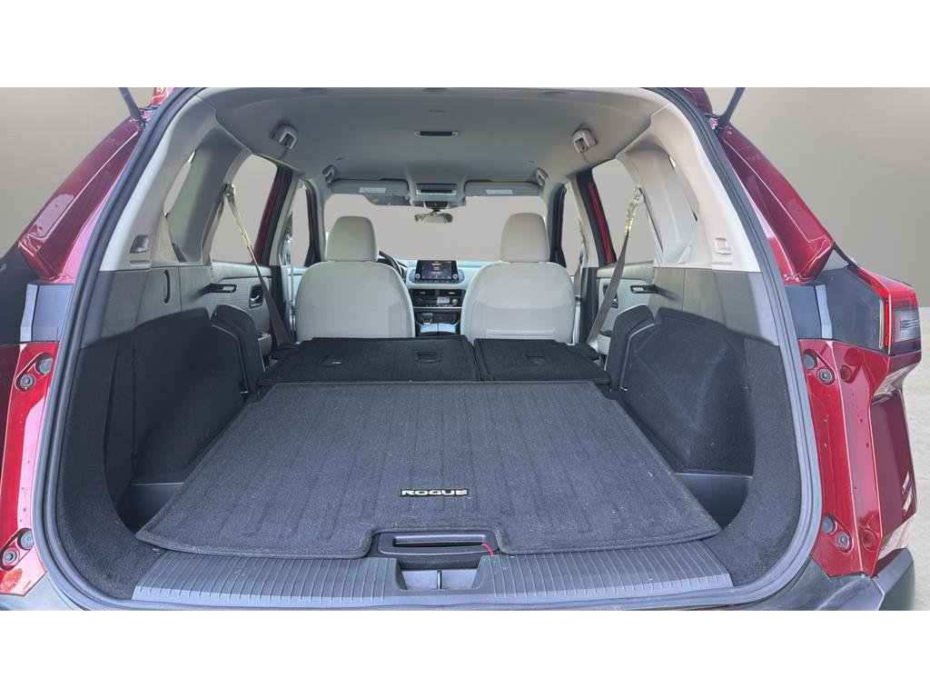 Used 2023 Nissan Rogue SV AWD/4WD image 13