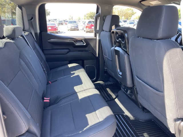 Used 2023 Chevrolet Silverado 1500 LT RWD image 28